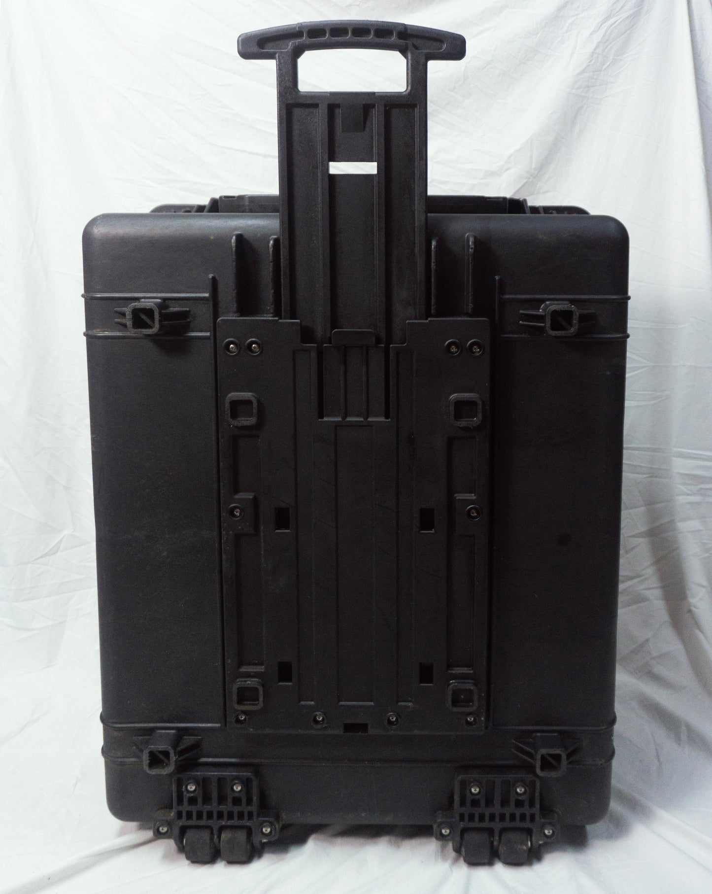 Pelican 1690 SMAW Crate